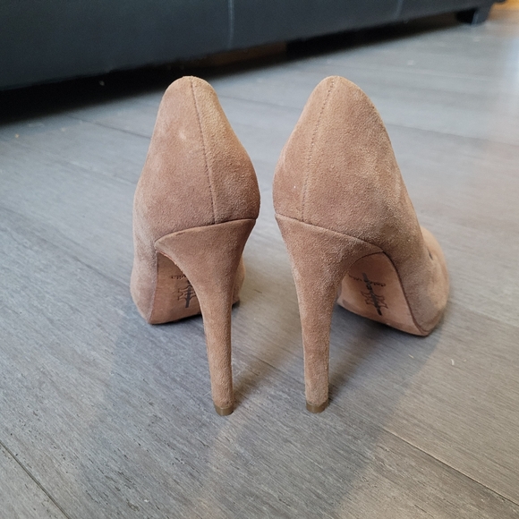 Dolce Vita Tan Suede High Heels - Picture 6 of 8